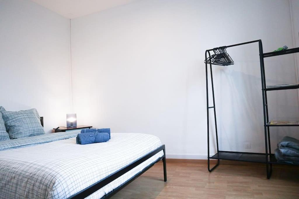 Appartement Entier, Proche Tram-Train Et Commodites, Parking Gratuit Мюлуз Екстер'єр фото