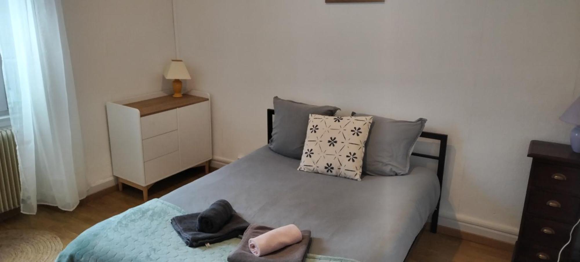 Appartement Entier, Proche Tram-Train Et Commodites, Parking Gratuit Мюлуз Екстер'єр фото